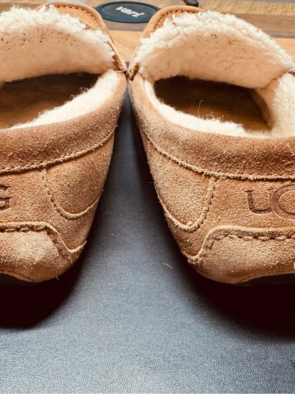 UGG classic slip